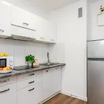 Shortstaypoland Jana Pawla B90 Varsovie
